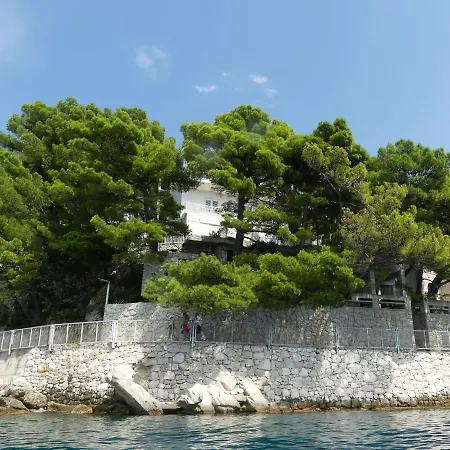 Beach Retreat Apartment Brela