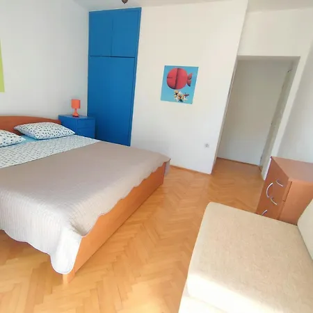 Beach Retreat Apartment Brela